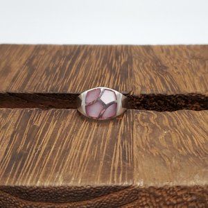 Size 8.25 925 Sterling Silver Section Pink Shell Cute Ring